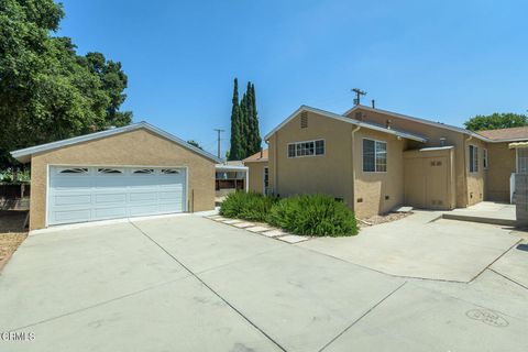 A home in Sunland