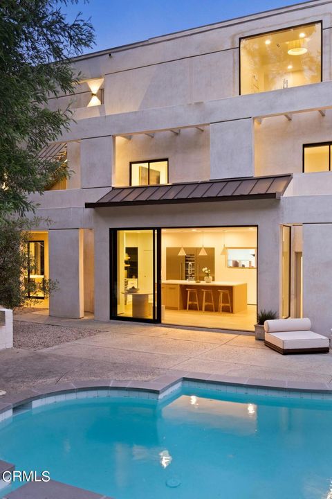 A home in Studio City