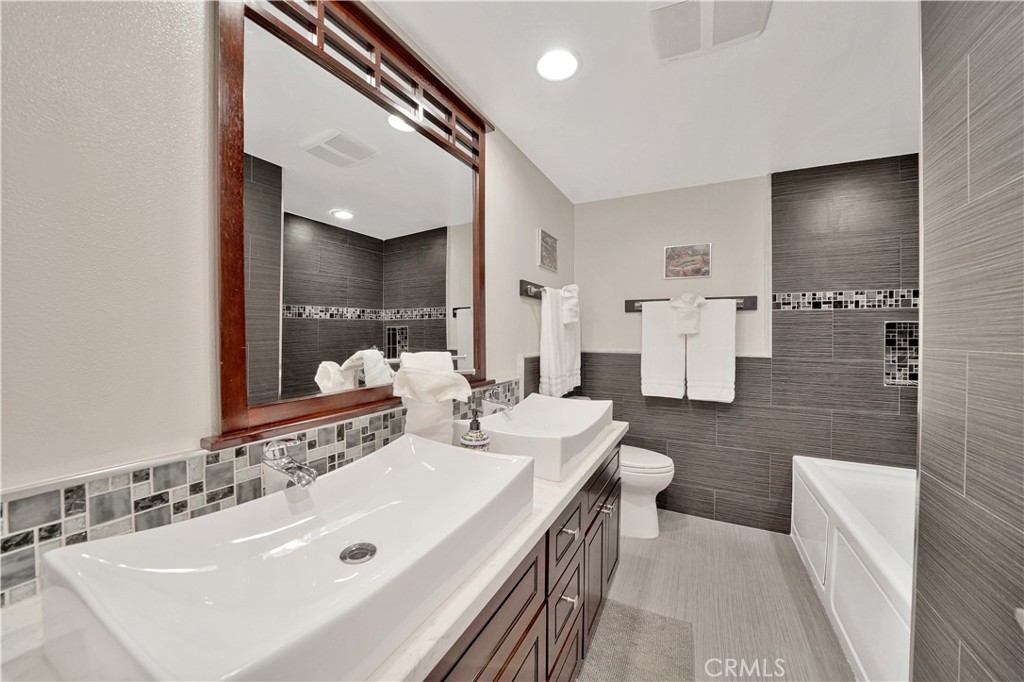 1515 Fisher Circle