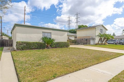 A home in Fountain Valley