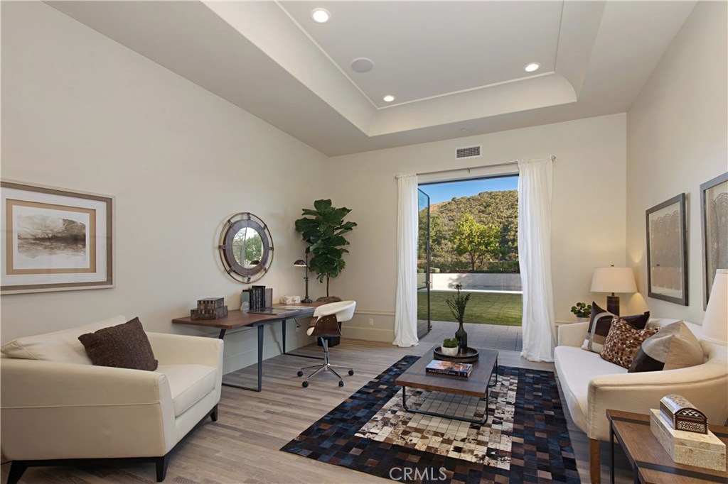 Shady Canyon Custom (SHDC) - Residential