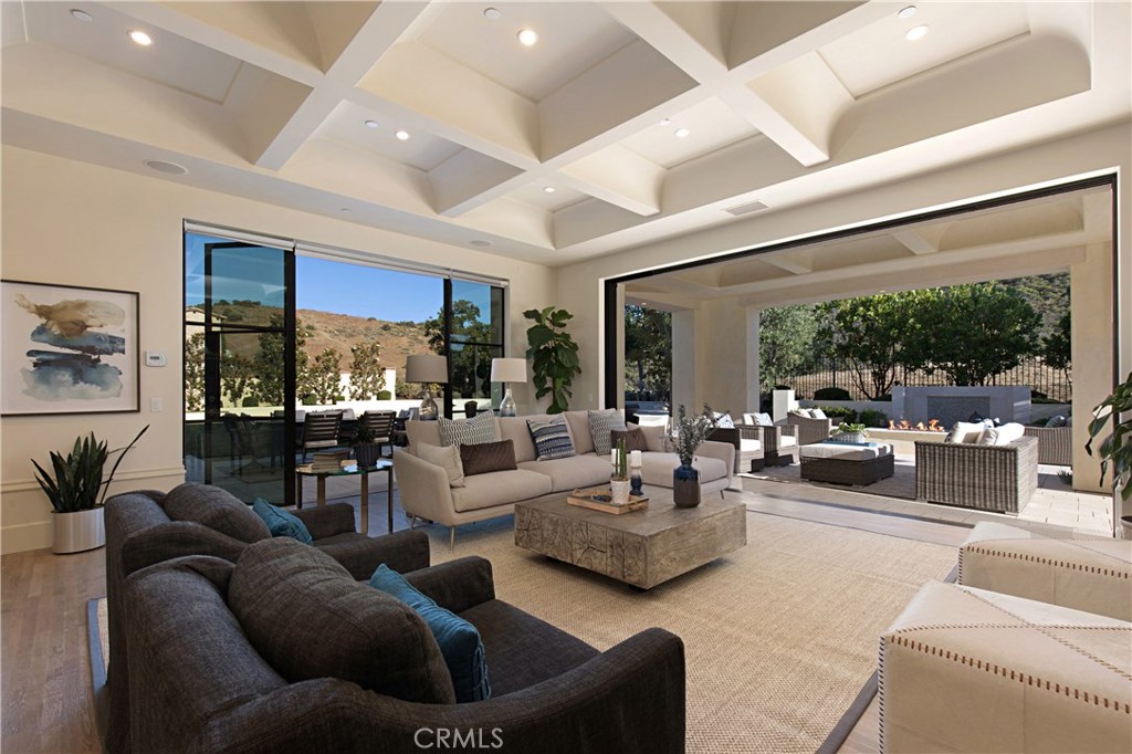 Shady Canyon Custom (SHDC) - Residential