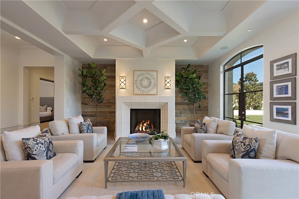 Shady Canyon Custom (SHDC) - Residential