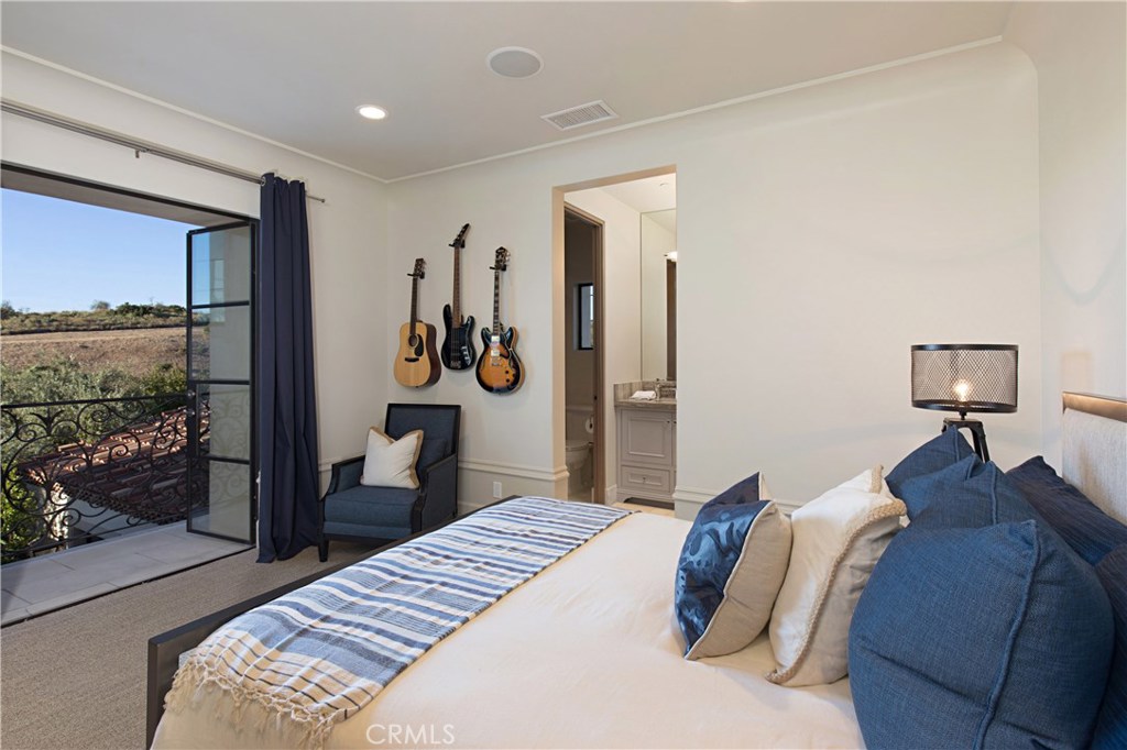 Shady Canyon Custom (SHDC) - Residential