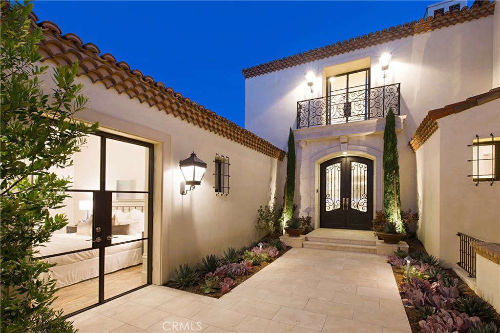 Shady Canyon Custom (SHDC) - Residential