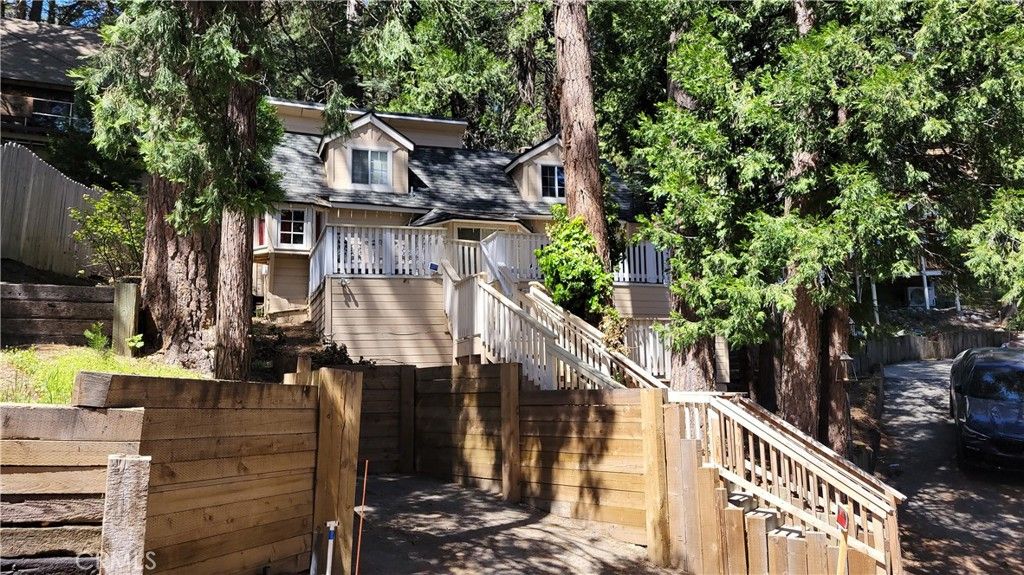 listing image 130728523898943137919