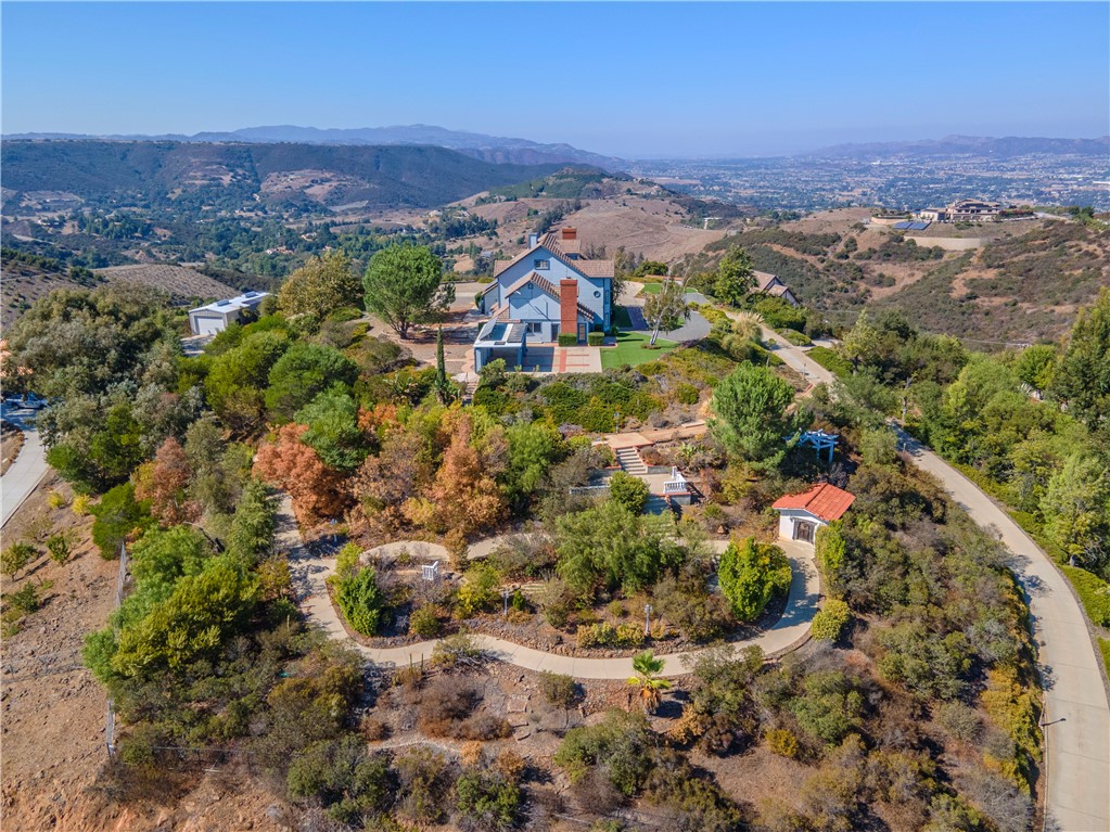 26710 Camino Seco