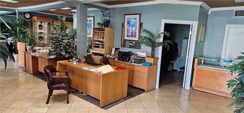 Photo of 14506 S Crenshaw Boulevard, Gardena, CA 90249 (MLS # PW24175070) Photo of 14506 S Crenshaw Boulevard, Gardena, CA 90249 (MLS # PW24175070)
