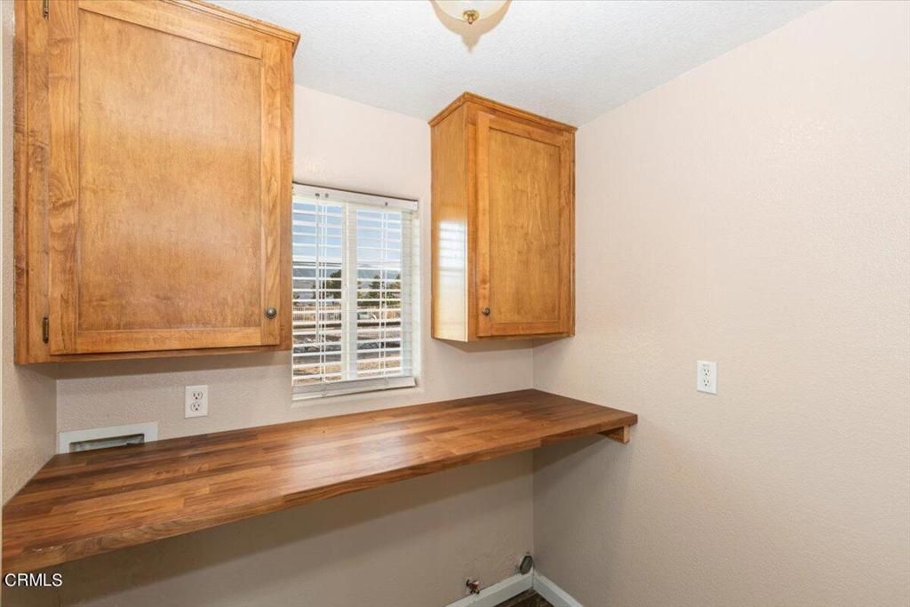 listing image 130721601345795129569