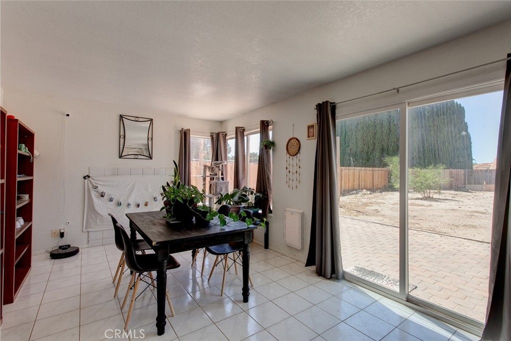 listing image 130724166033635034612
