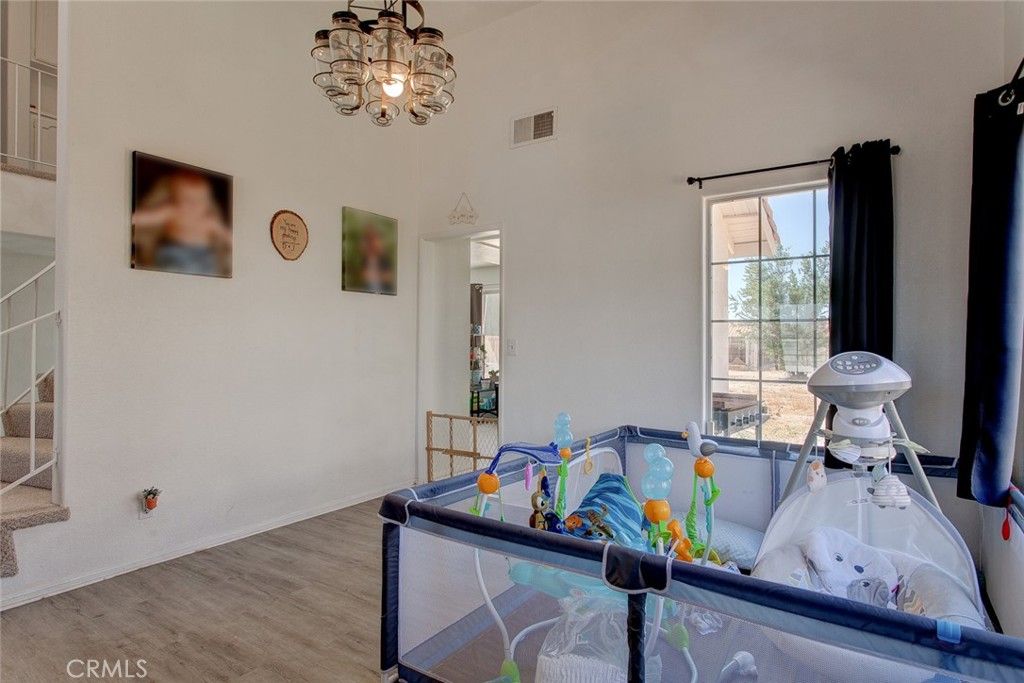 listing image 130728149363538956456