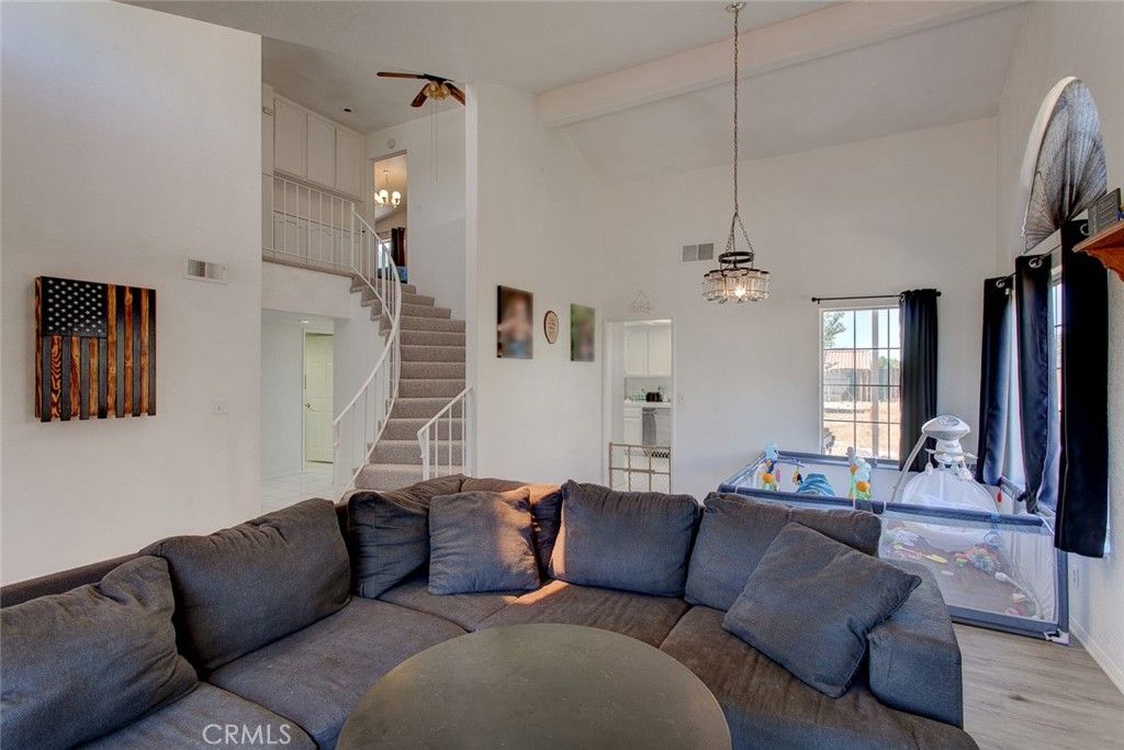 listing image 130723219042604481489