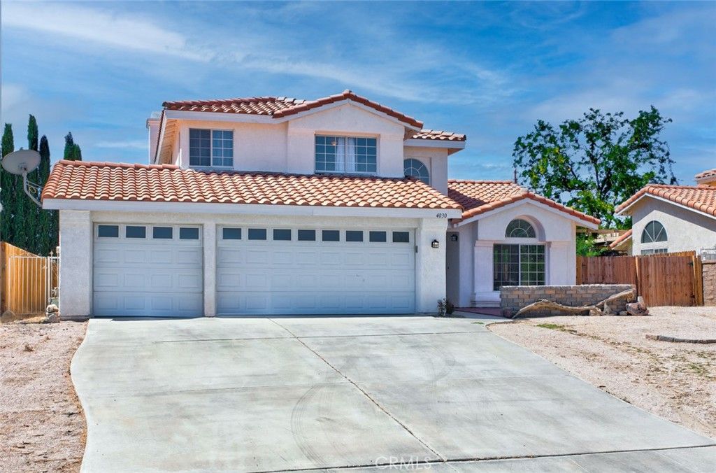 listing image 130724106363280812038