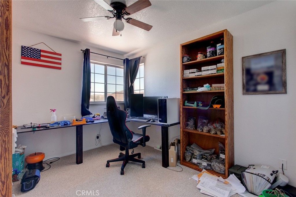 listing image 130725407981775418486