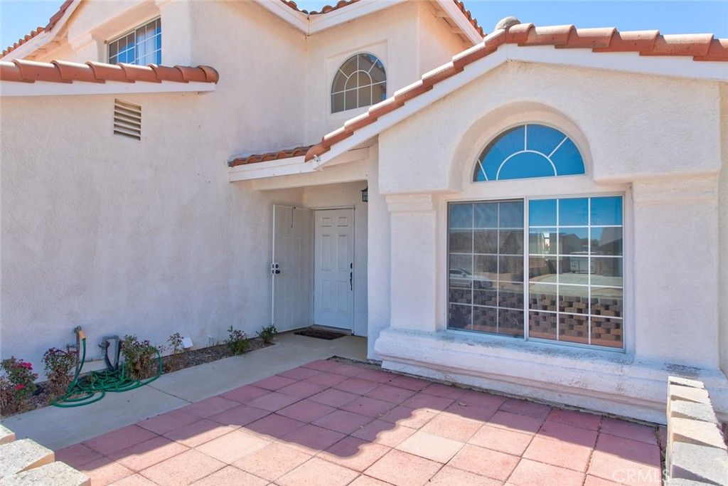 listing image 130723738905740329461