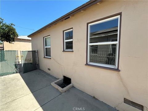 A home in Reseda