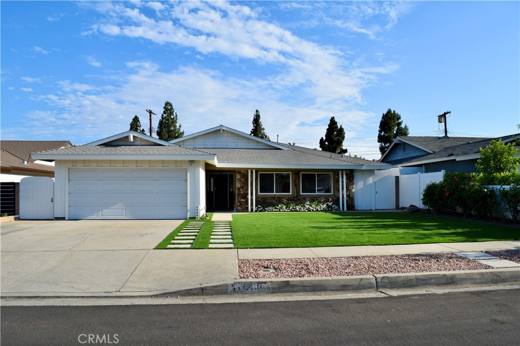 View Granada Hills, CA 91344 house