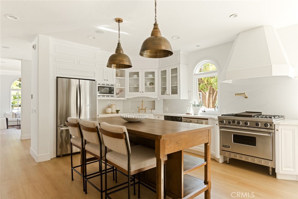 Corona del Mar South of PCH (CDMS) - Residential