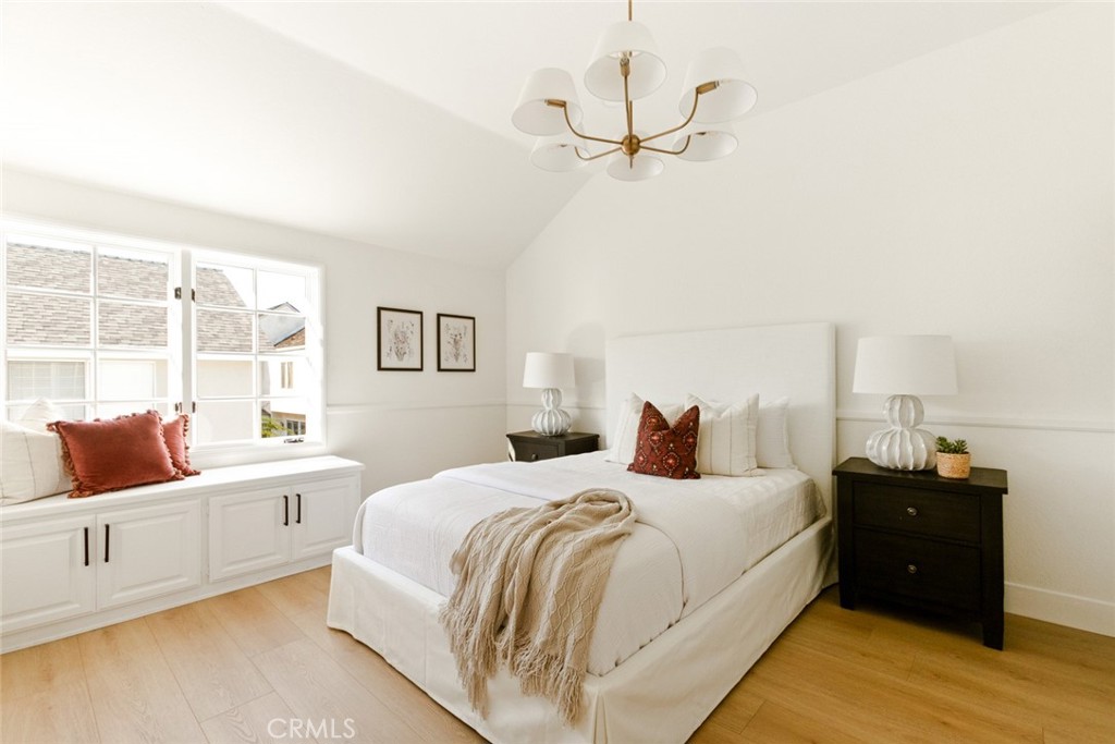 Corona del Mar South of PCH (CDMS) - Residential