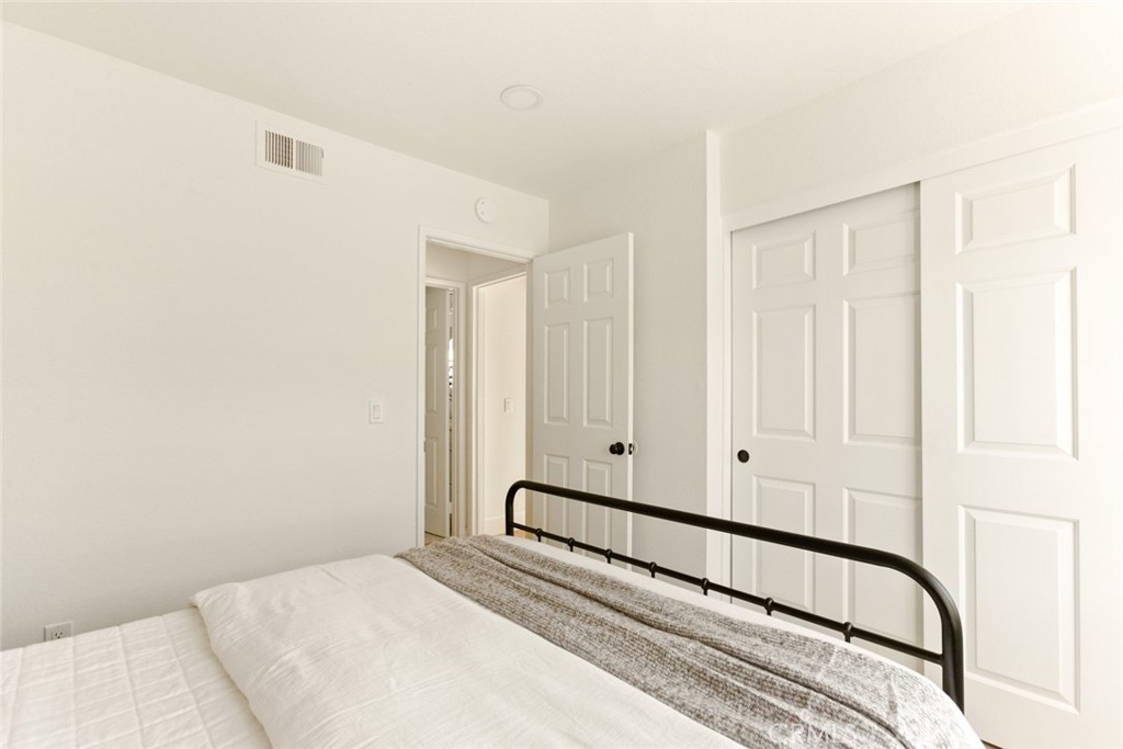 Corona del Mar South of PCH (CDMS) - Residential