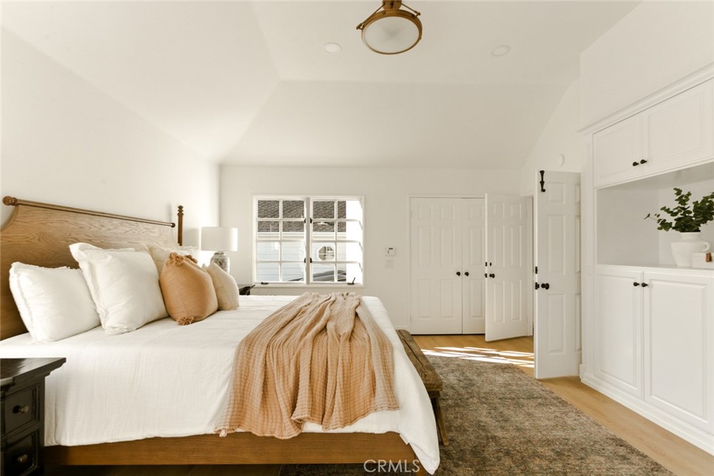 Corona del Mar South of PCH (CDMS) - Residential