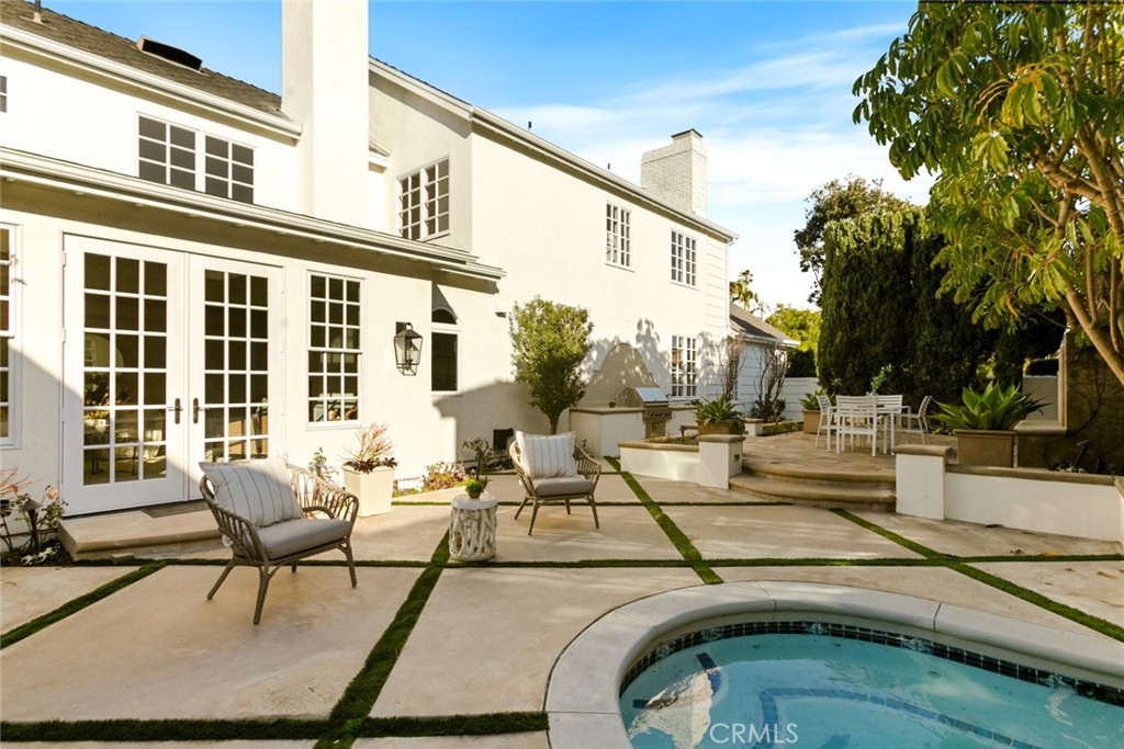 Corona del Mar South of PCH (CDMS) - Residential