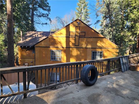 A home in Palomar Mountain