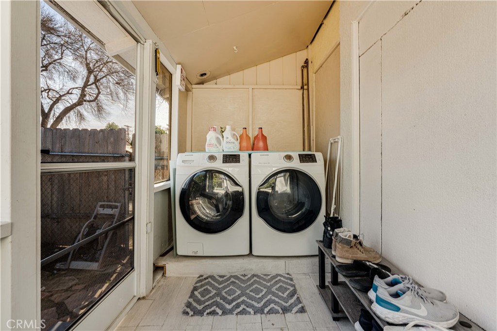 Photo 14 of 19 of 7720 Garden Grove Avenue house