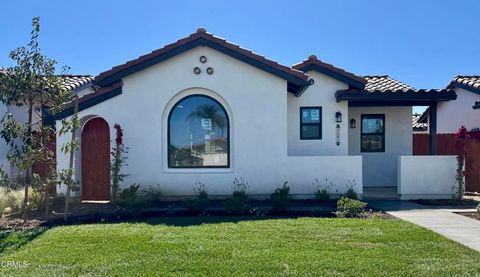 Photo of 1160 W First Street, Oxnard, CA 93030 (MLS # V1-28573)