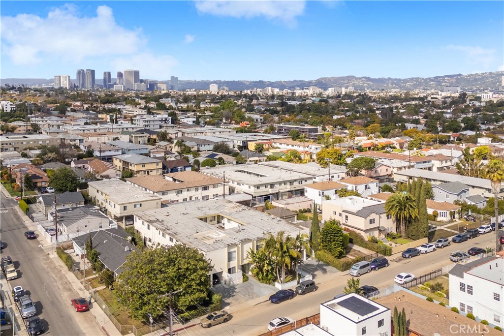 Properties 4 1975 S Corning Street