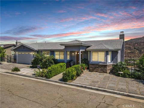 A home in Shadow Hills