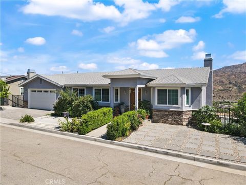 A home in Shadow Hills