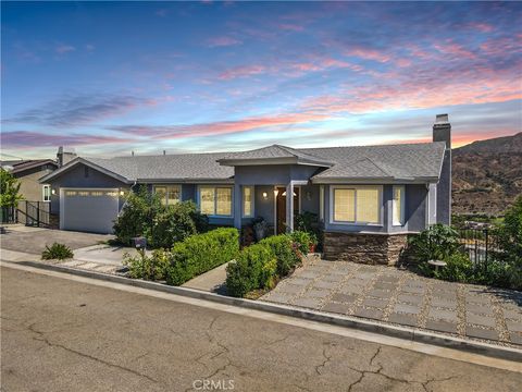 A home in Shadow Hills