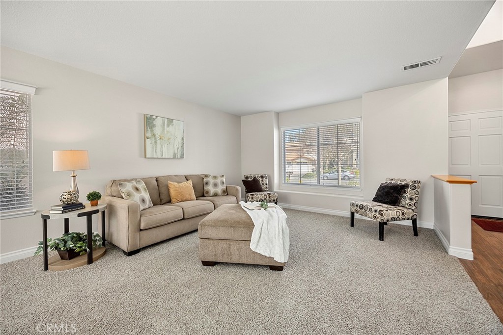 2833 Longspur Dr