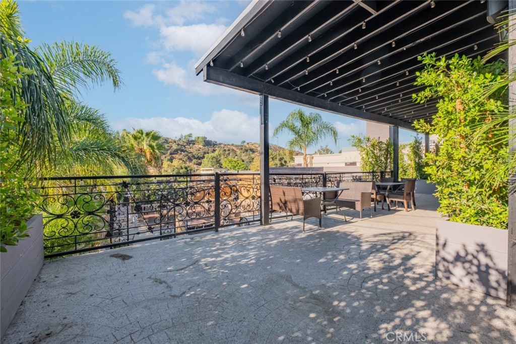 Properties 3 6500 Foothill Boulevard