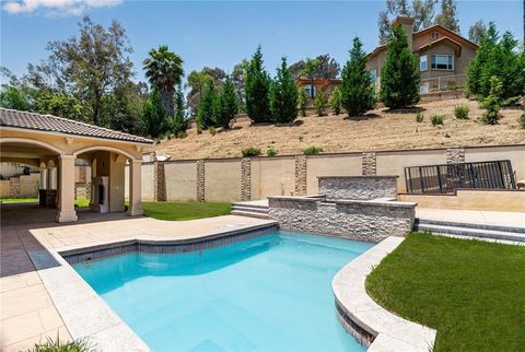 A home in San Dimas