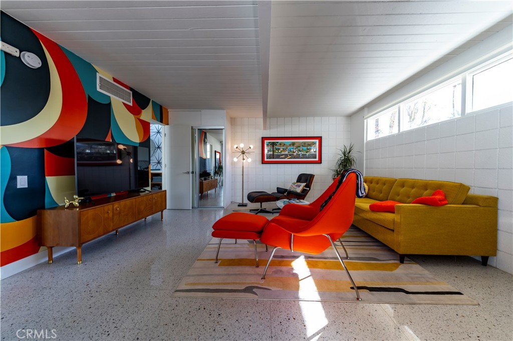 1111 E Palm Canyon Drive 355