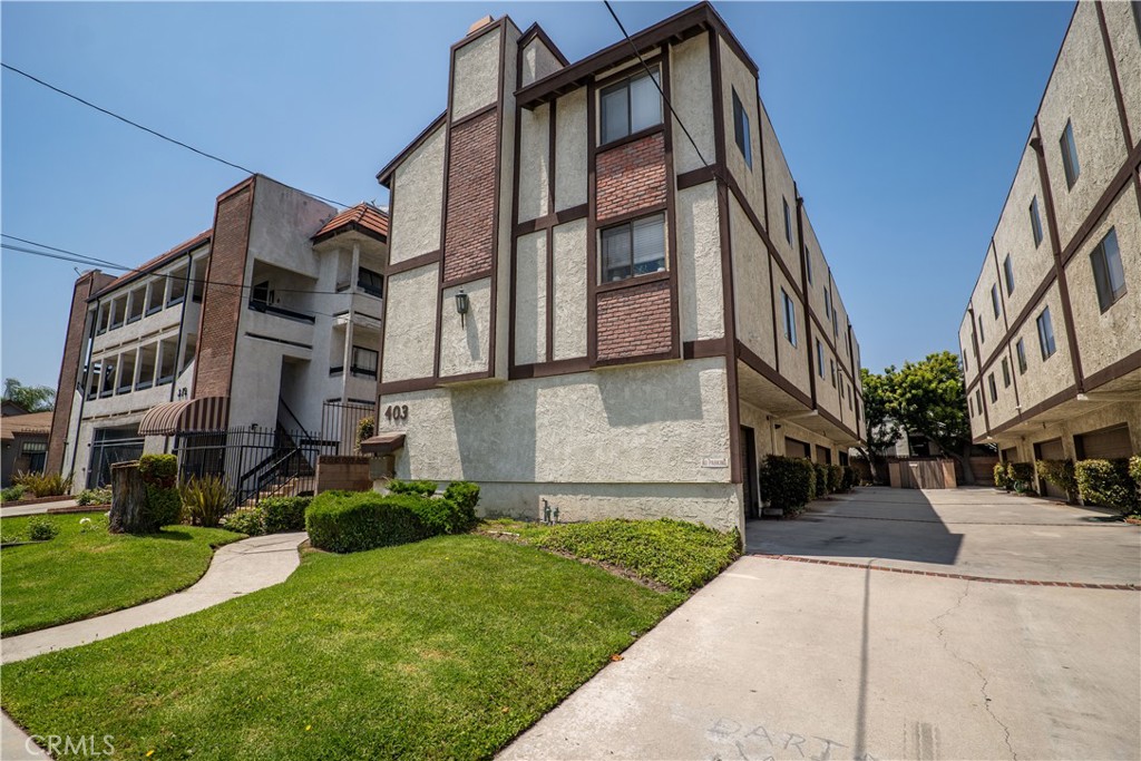 View Glendale, CA 91205 townhome