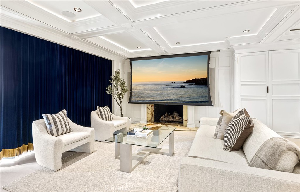 Lagunita (LA) - Residential