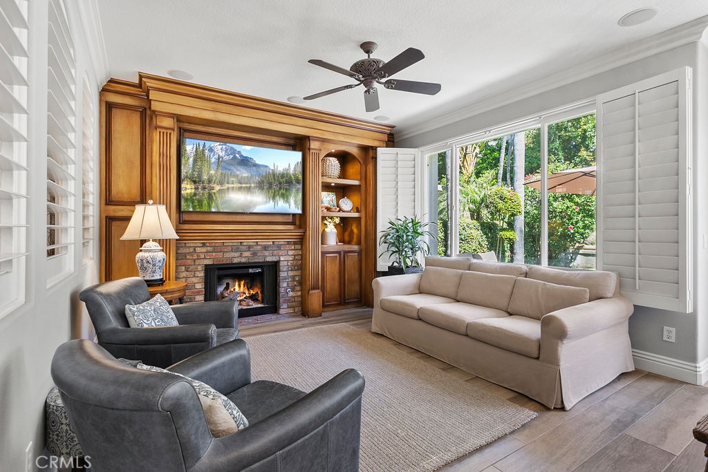 Knolls (KNOL) - Residential Lease