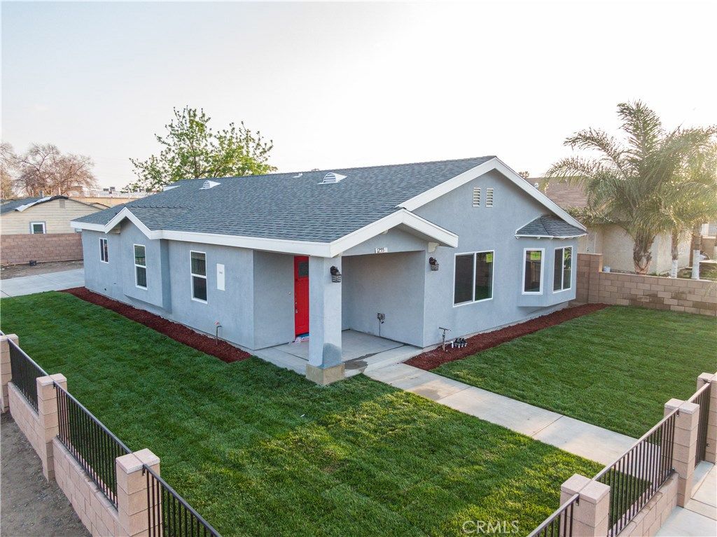 listing image 130722461726775335330