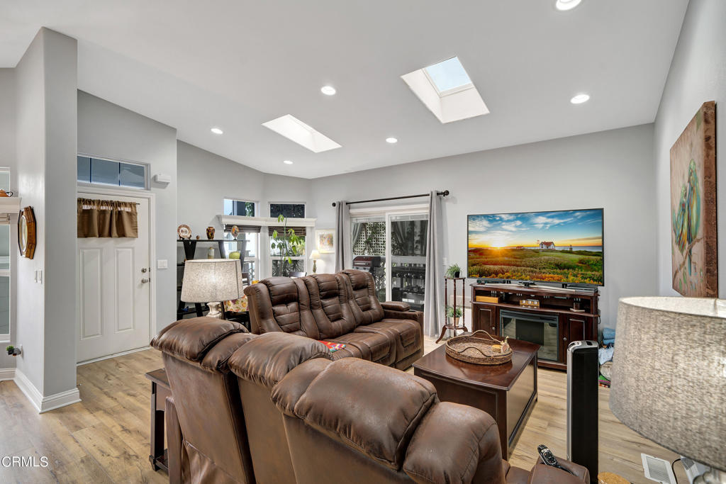 Not Applicable - Manufactured In Park