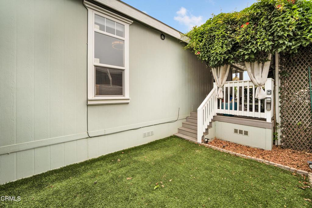 Not Applicable - Manufactured In Park