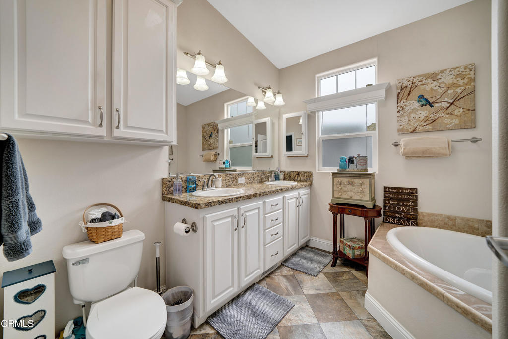 Not Applicable - Manufactured In Park