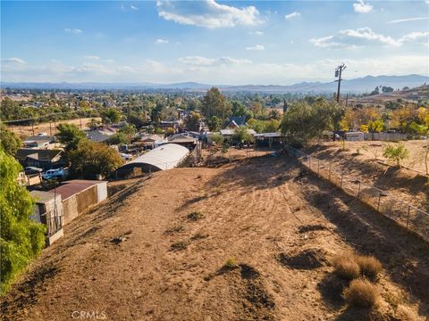 A home in Jurupa Valley