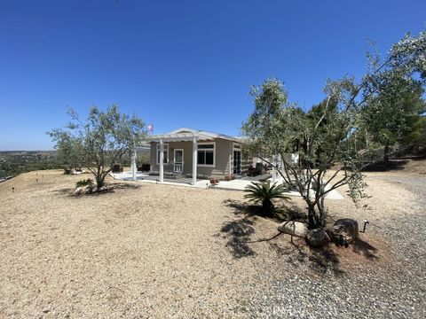 A home in Aguanga