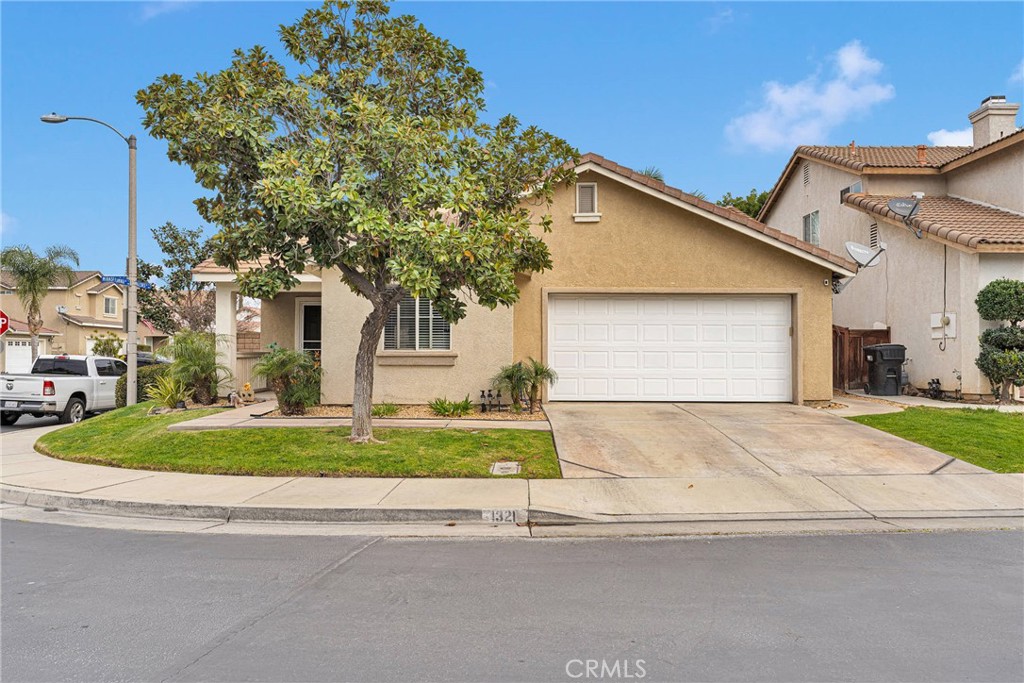 BACK ON THE MARKET!!!!!PRICE REDUCTION FOR A QUICK SALE
Come see this immaculate single story home located in the prestigious community of Lyon Reflections in the beautiful city of Corona. The home features 3 bedrooms and 2 full bathrooms and approximately 1229 square feet of beauty. The home has an open floor plan with vaulted ceilings in the living room and dining area. The Primary bedroom has a ceiling fan and a walk-in closet with lots of room, and the primary bathroom features dual sinks with a shower with a tub. There is direct access to to the side yard and the home from garage. The backyard features a covered patio and requires very low maintenance that you can enjoy with your family. The home is in one of the better school districts in Corona and is also close to the 15 & 91 freeways and restaurants and shopping centers. Come see this home today. It will not last.