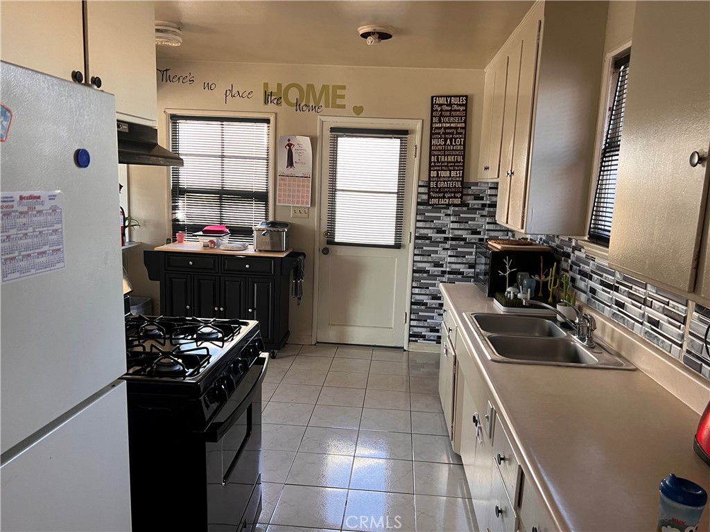 12919 ruthelen street