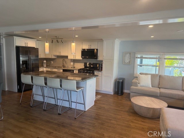 243 Lexington Circle