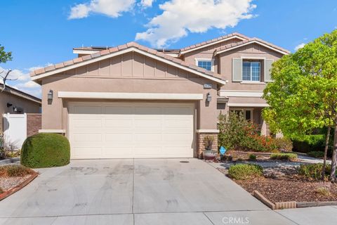 A home in Lake Elsinore